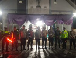 Personil Polres Batu Bara , Melaksanakan OPS Lilin Toba 2024 , Perayaan Natal 2024