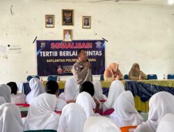 Kasat Lantas Polres Batu Bara.Melaksanakan Kegiatan Police Goes To School Di SMP Negeri l Lima Puluh