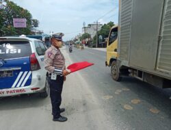 Kasat Lantas Polres Batu Bara, AKP Agnis Juwita SIK, Melaksanakan Gelar’ Patroli Kibas Bendera..
