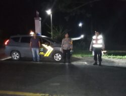 Personil Polsek Lima Puluh, Melaksanakan Patroli Mobile