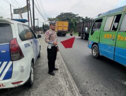 Sat Lantas Polres Batu Bara,Gelar Melaksanakan kegiatan Patroli Kibas Bendera Dan Video Situasi Arus Lalulintas.
