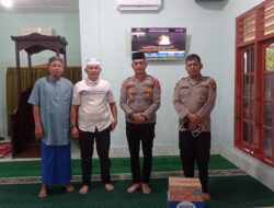 Kapolsek Bosar Maligas Jalin Silaturahmi dan Berikan Bantuan di Masjid Al-Ikhlas Sei Mangke