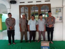 Kapolsek Bosar Maligas Jalin Silaturahmi dengan Pengurus BKM Masjid Al-Hidayah, Tekankan Pentingnya Kerjasama dalam Menjaga Keamanan