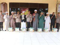 Kapolres Simalungun Gelar Apel Penyerahan Bingkisan Lebaran kepada Personel Muslim dan ASN