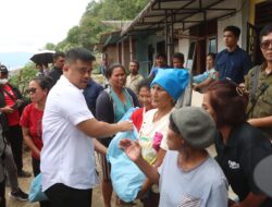 Kapolres Simalungun Dampingi Gubsu Tinjau Lokasi Banjir Bandang Dan Longsor di Parapat