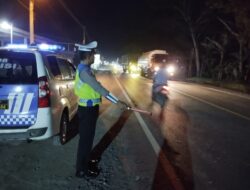 Patroli Blue Light, Polres Batu Bara, Pastikan Kenyamanan Bagi Pengguna Jalan.