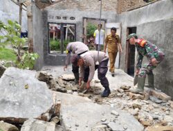 Polsek Serbelawan Polres Simalungun Sigap Tangani Tanah Longsor, Evakuasi 3 Rumah Warga Terdampak