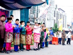 Gerakan Persatuan Bangun Mandau Melalui MTQ Sebut Camat Pada Pawai Ta’aruf