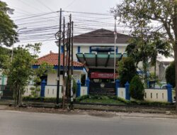 Kibarkan Merah Putih Nonstop, KPKNL Madiun Diduga langgar UU No 24 Tahun 2009