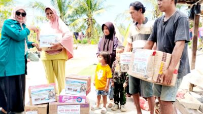 IFAPSI Riau Dan IFAPSI Bengkalis Salurkan Bantuan Bencana Alam Padang