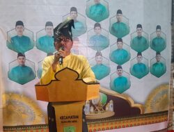 Gema Takbir di Hari Kemenangan, Camat Pasir Limau Kapas Yahyakan Lepas Peserta Pawai Idul Fitri 1447 Hijriah