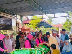 Polres Simalungun Berduka, Personel Polsek Tiga Balata Melayat ke Rumah Duka Almarhumah Tuti Andayani