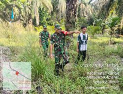 Babinsa Kampung Kandis Melakukan Giat Patroli Karhutla Dengan Warga Tempatan