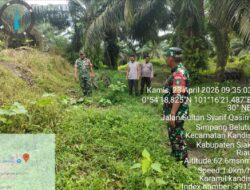 Babinsa Kandis Berpatroli Karhutla Dengan Warga Tempatan di Wilayah Kampung Sam Sam
