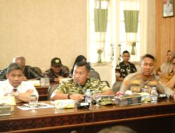 DANDIM 0322/SIAK HADIRI RAKOR FORKOPIMDA BAHAS SOLUSI KEKOSONGAN BBM & IMPLEMENTASI X.STAR 100%