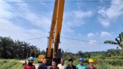 CSR, Antisipasi Banjir, PT. Guna Agung Semesta Normaliasi Sungai di Wilayah Kerjanya