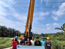 CSR, Antisipasi Banjir, PT. Guna Agung Semesta Normaliasi Sungai di Wilayah Kerjanya