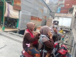 KEGIATAN PEMBAGIAN MASKER POLSEK PANIPAHAN
