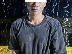 Diduga Menyerang Petugas Dengan Sebilah Parang Pelaku Dipiting Polres Bengkalis