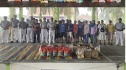 PT Ivo Mas Tunggal Salurkan 80 Paket Sembako kepada Masyarakat Kampung Kandis
