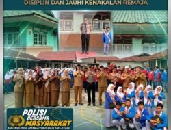 KAPOLSEK PANIPAHAN JADI PEMBINA UPACARA DI YAYASAN TARBIYAH ISLAMIYAH, AJAK PELAJAR DISIPLIN DAN JAUHI KENAKALAN REMAJA