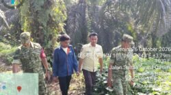 Babinsa Koramil Kandis Berpatroli Karhtula di Wilayah Kampung Sam Sam